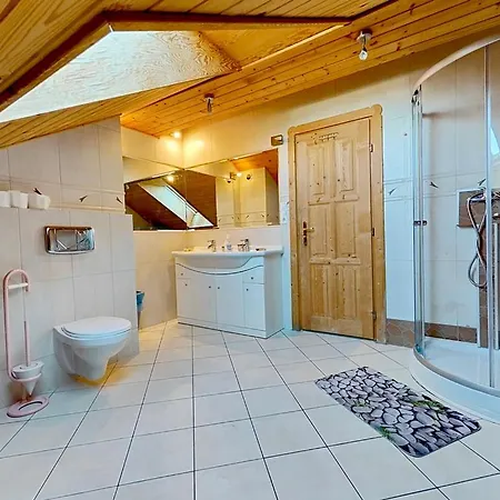 Kominkowa Willa Otel *