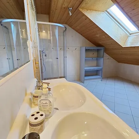 Privat bolig Kominkowa Willa